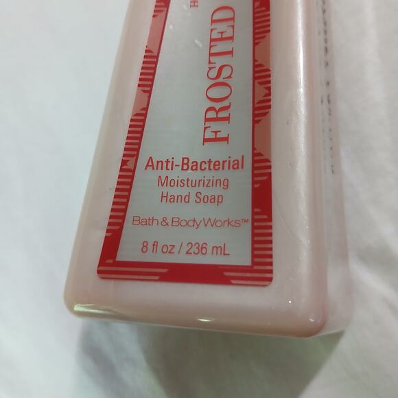 Bath & Body Works Frosted Orange Spice Holiday Traditions Moisturizing Hand Soap - Picture 9 of 10